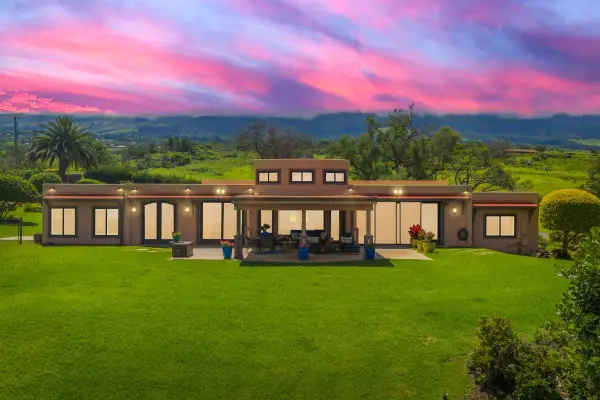 1304 Naalae Rd, Kula, HI 96790