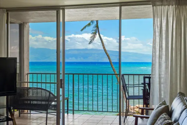 4365 Lower Honoapiilani Rd #209, Lahaina, HI 96761