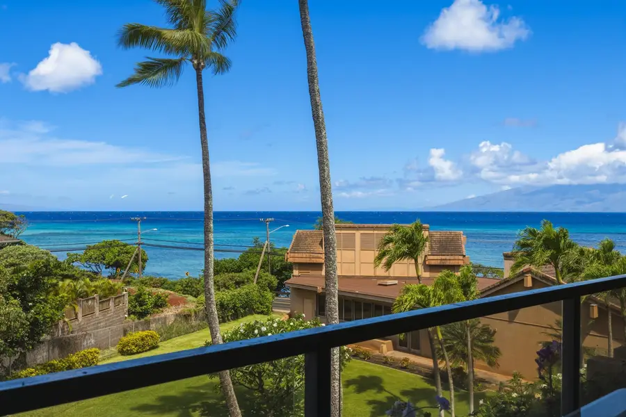 4242 Lower Honoapiilani Rd #F403, Lahaina, HI 96761 - #3