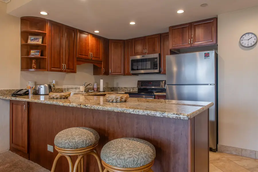 3445 Lower Honoapiilani Rd #825, Lahaina, HI 96761 - #3