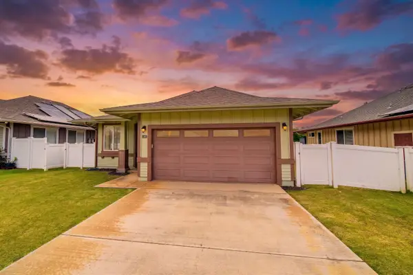 43 Hoku Puhipaka St, Kahului, HI 96732