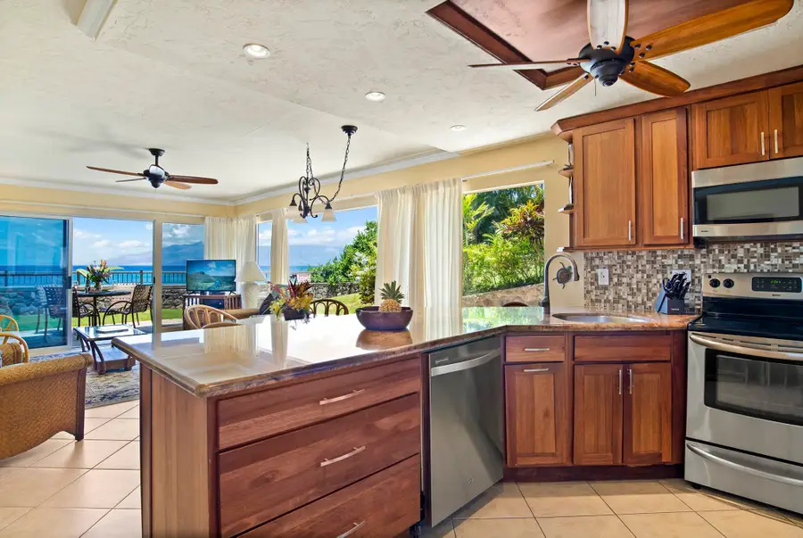 4909 Lower Honoapiilani Rd #A10, Lahaina, HI 96761 - #2