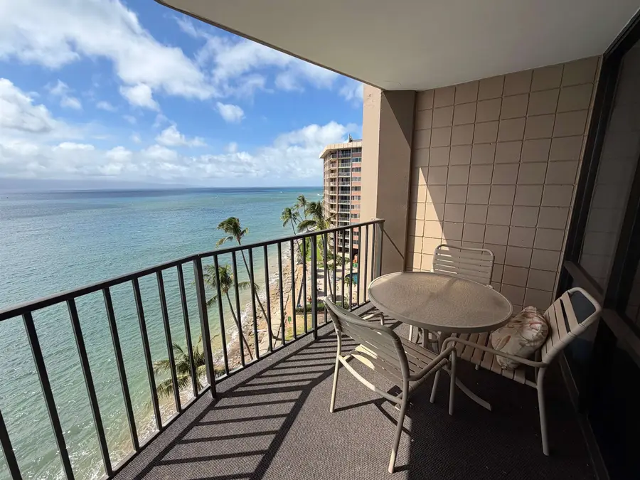 4327 Lower Honoapiilani Rd #909B, Lahaina, HI 96761 - #3