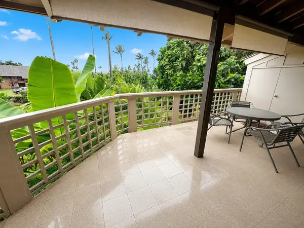 50 Kepuhi Pl #202, Maunaloa, HI 96770