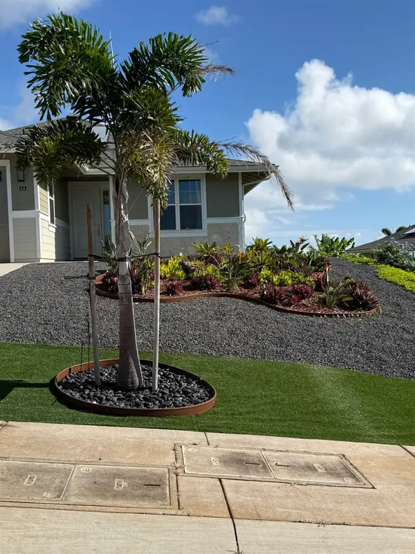 177 Pua Kalaunu Loop #160, Wailuku, HI 96793