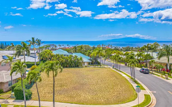 160 Manalo St, Kihei, HI 96750