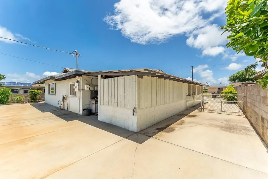 396 Kahiki St, Kahului, HI 96732 - #2