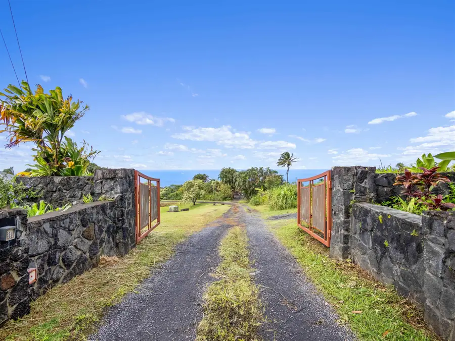 44 Hanauana Rd, Haiku, HI 96708 - #2