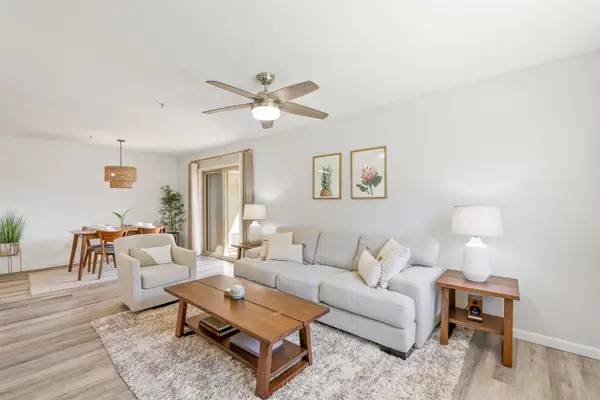 33 Kihalani St #403, Kihei, HI 96753