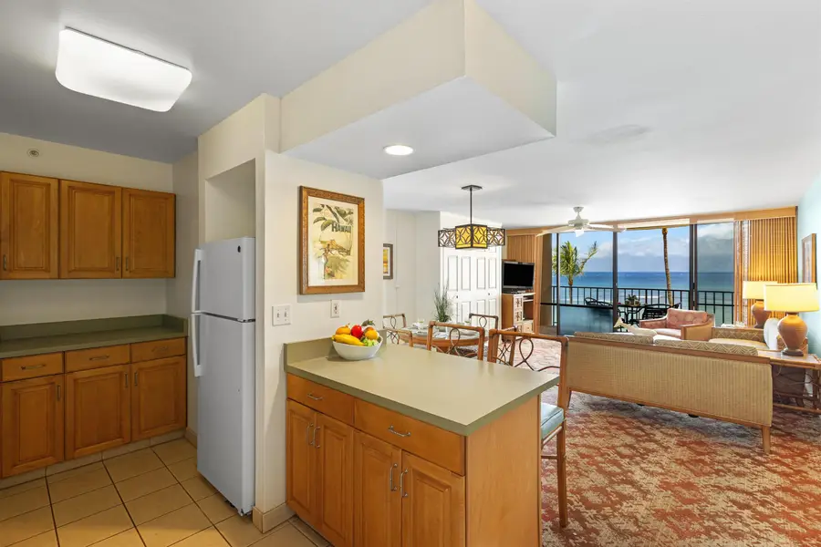 4327 Lower Honoapiilani Rd #505B, Lahaina, HI 96761 - #2