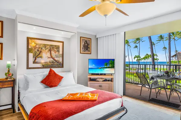 3543 Lower Honoapiilani Rd #D303, Lahaina, HI 96761