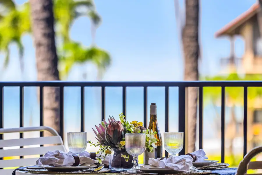 3543 Lower Honoapiilani Rd #D303, Lahaina, HI 96761 - #2