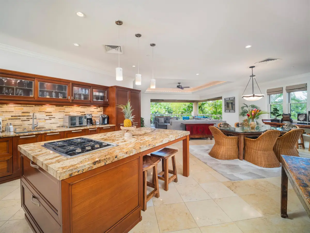 24 Hoolei Cir #T-1, Kihei, HI 96753 - #1