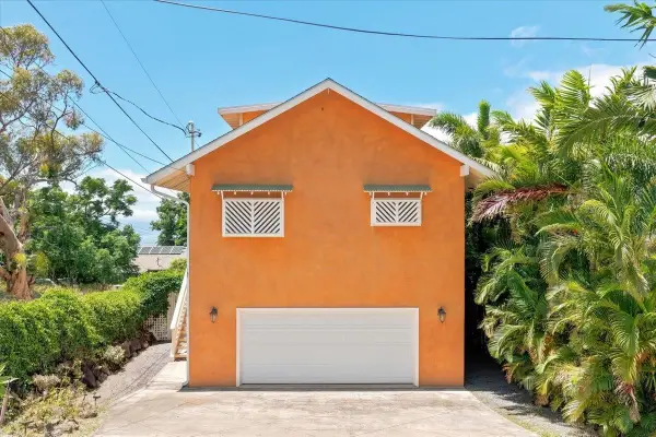84 Loha St #Unit C, Pukalani, HI 96768