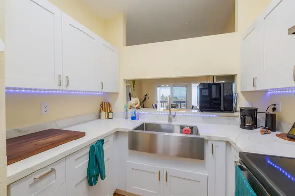 33 Waiaka Ln #33-205, Wailuku, HI 96793