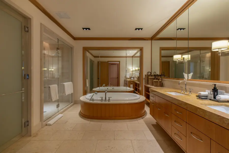 1 Bay Dr #2502, Lahaina, HI 96761 - #2