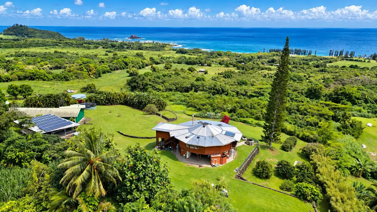 37 & 213 Kapia Rd, Hana, HI 96713 - #1
