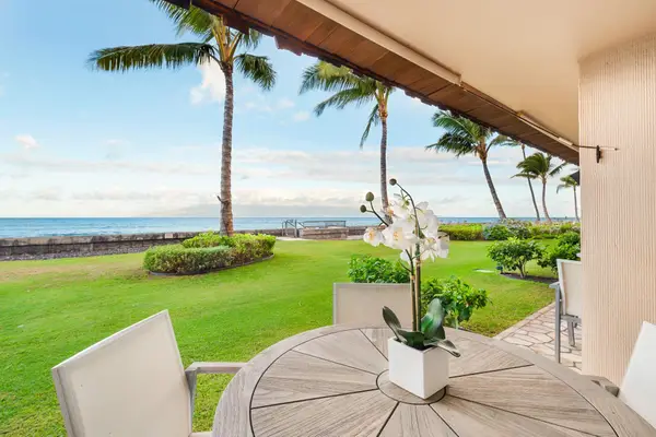 3741 Lower Honoapiilani Rd #102, Lahaina, HI 96761
