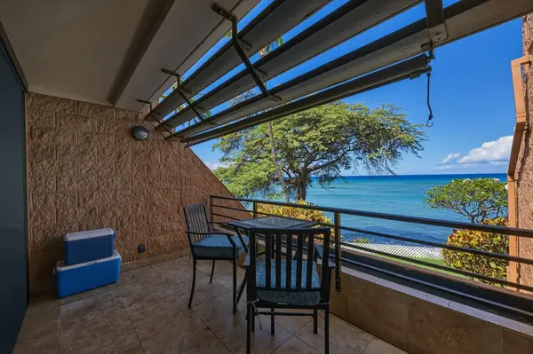 3959 Lower Honoapiilani Rd #713, Lahaina, HI 96761