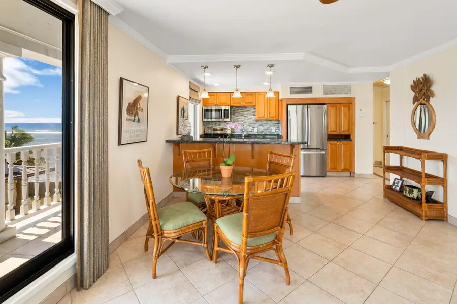 475 Front St #402, Lahaina, HI 96761 - #3