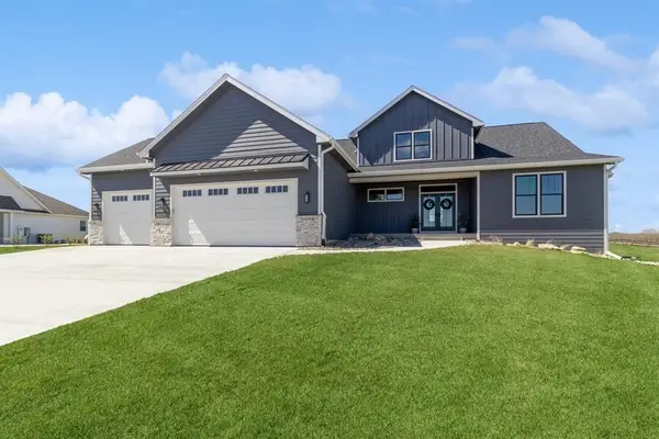 50061 Prairie Point Court, Ames, IA 50014