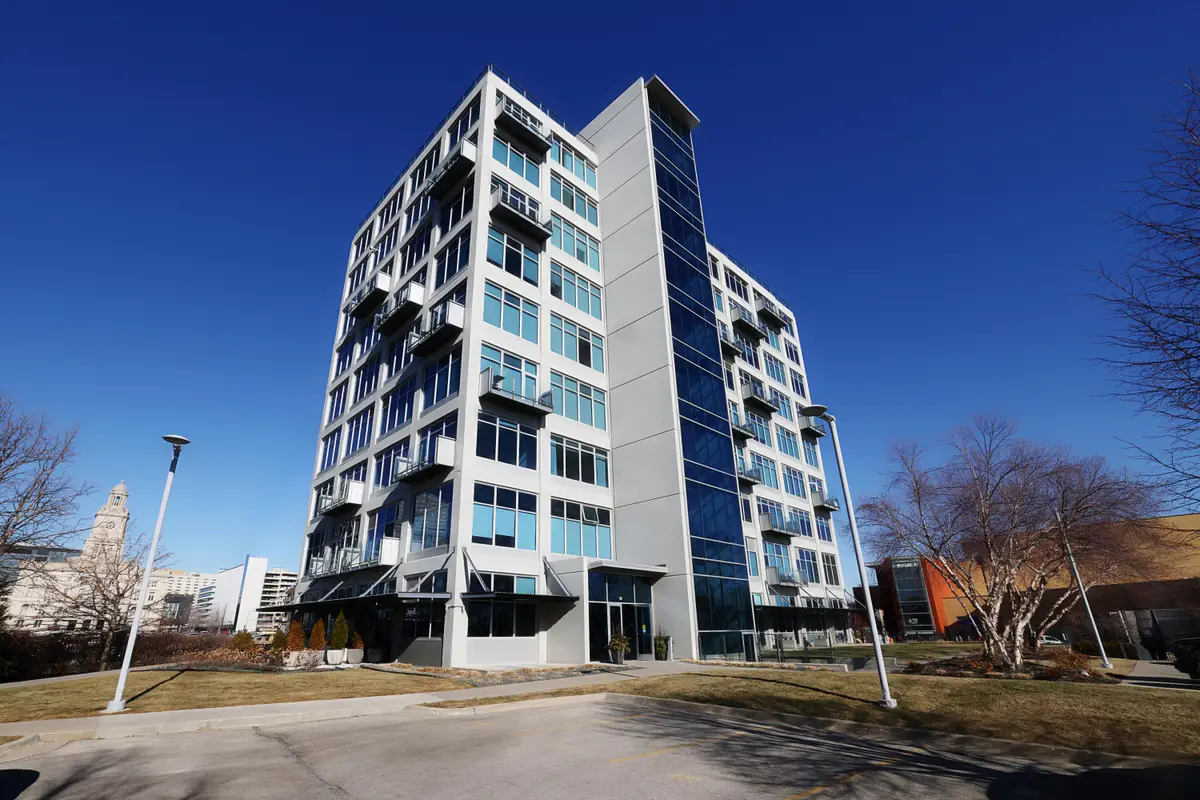 120 SW 5th St. Street #604, Des Moines, IA 50309 - Image #1