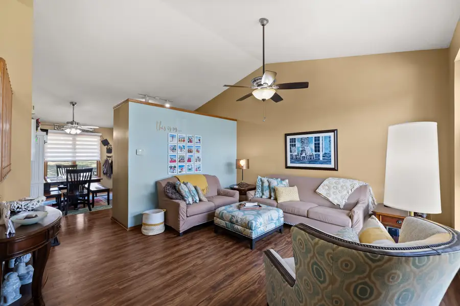 4904 69th Street, Urbandale, IA 50322 - Image #3