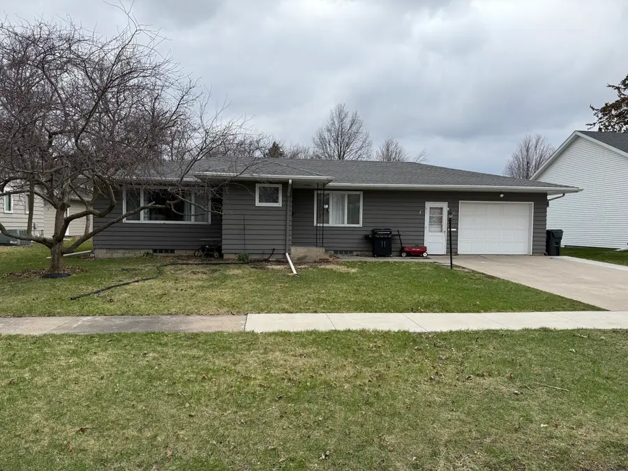 1111 Elm Avenue, Story City, IA 50248 - Image #2