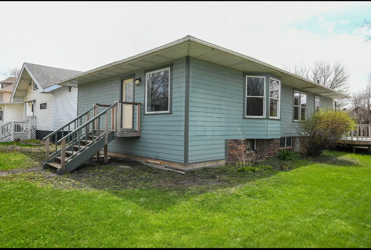 1604 Mamie Eisenhower Avenue, Boone, IA 50036 - Image #1