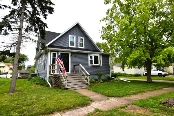 231 S 1st Street, Ogden, IA 50212