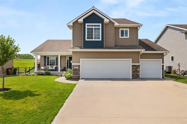 1444 Marina Cove Drive, Polk City, IA 50226
