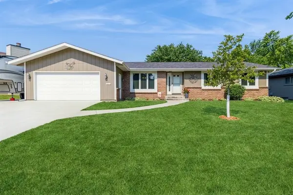 2871 Monroe Drive, Ames, IA 50010