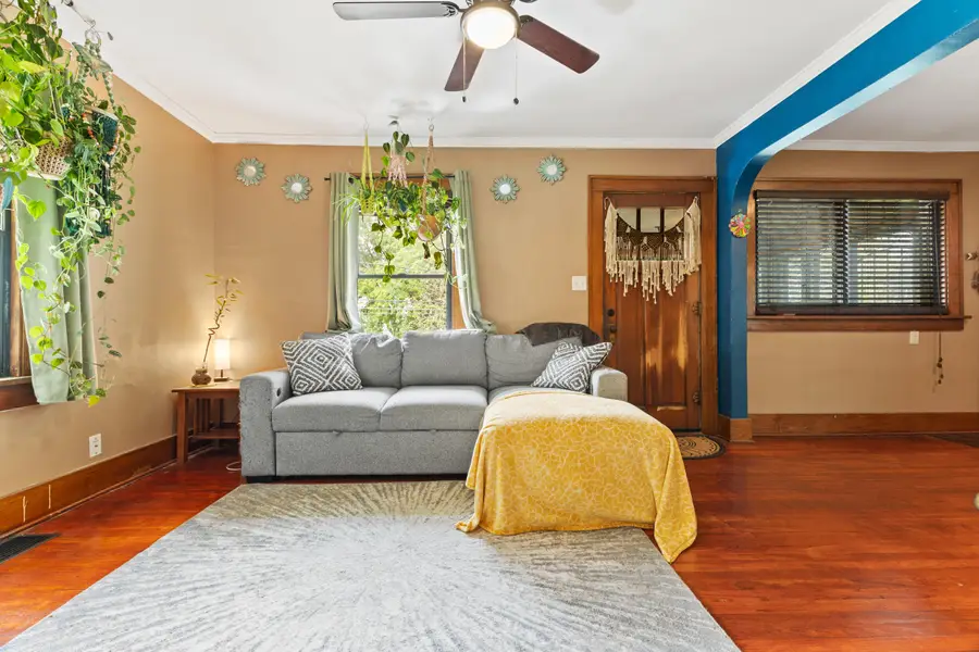 2355 Saylor Road, Des Moines, IA 50313 - Image #3