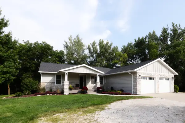 1217 Jasmine Place, Ogden, IA 50212