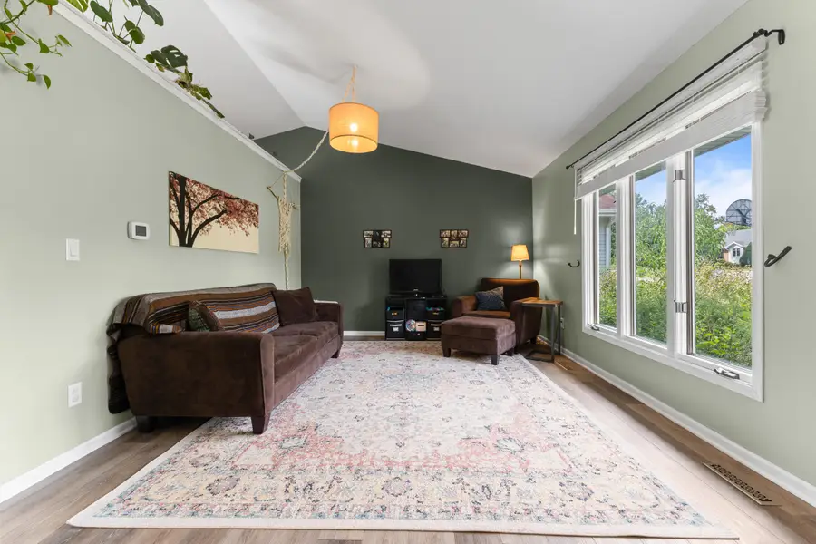 736 SE Richland Court, Ankeny, IA 50021 - Image #3