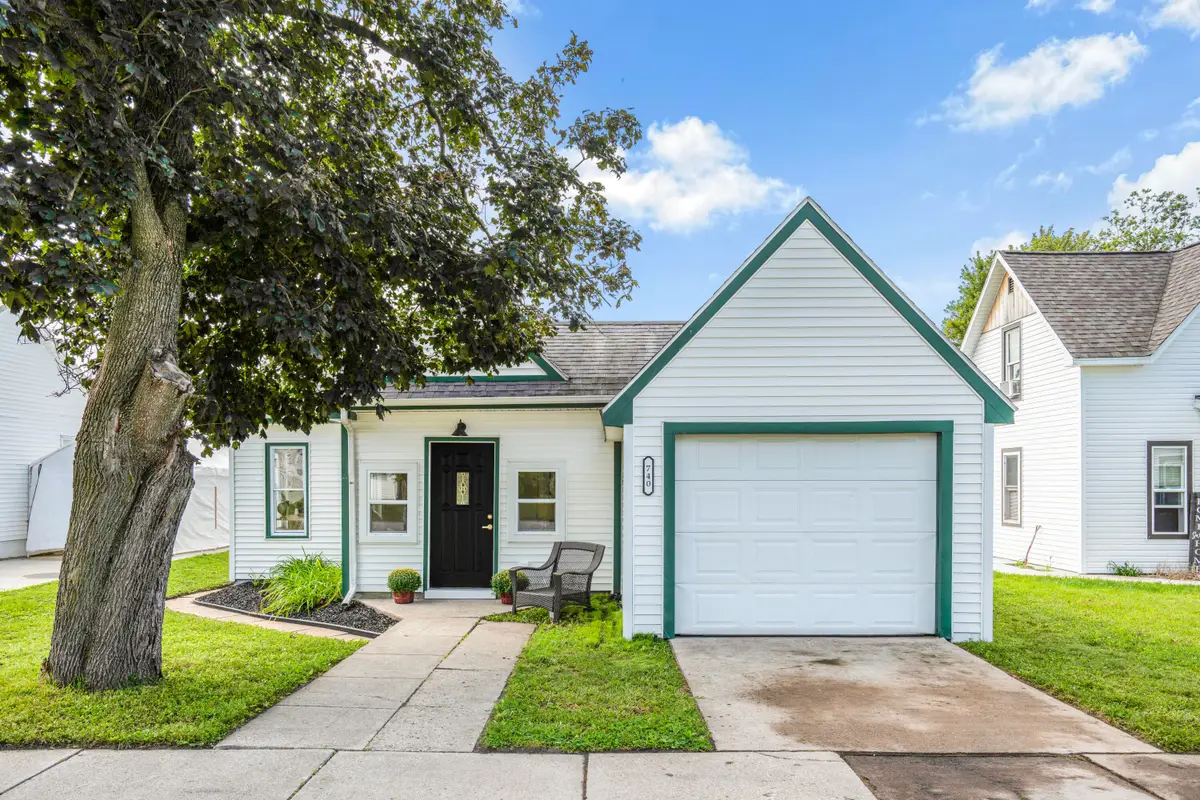 740 Main Street, McCallsburg, IA 50154 - Image #1