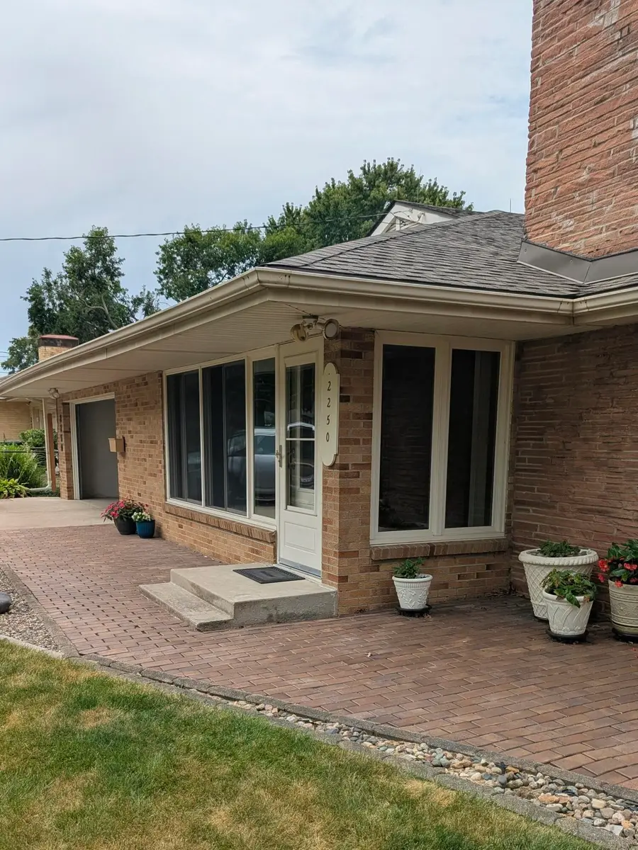 2250 70th St. Street, Windsor Heights, IA 50324 - Image #2