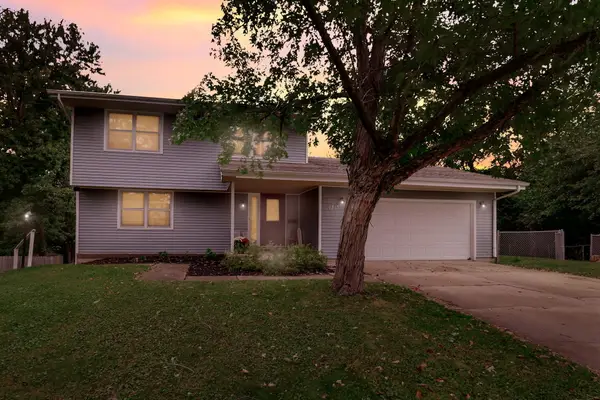 1315 Iowa Circle, Ames, IA 50014