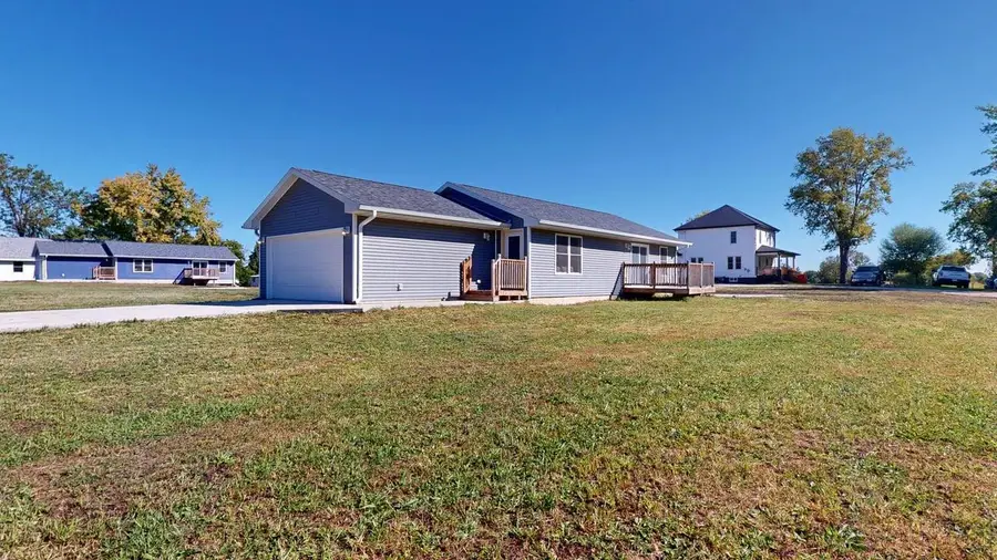 205 NE 4th Street, Ogden, IA 50212 - Image #2