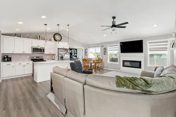 1004 Redbud Drive, Slater, IA 50244