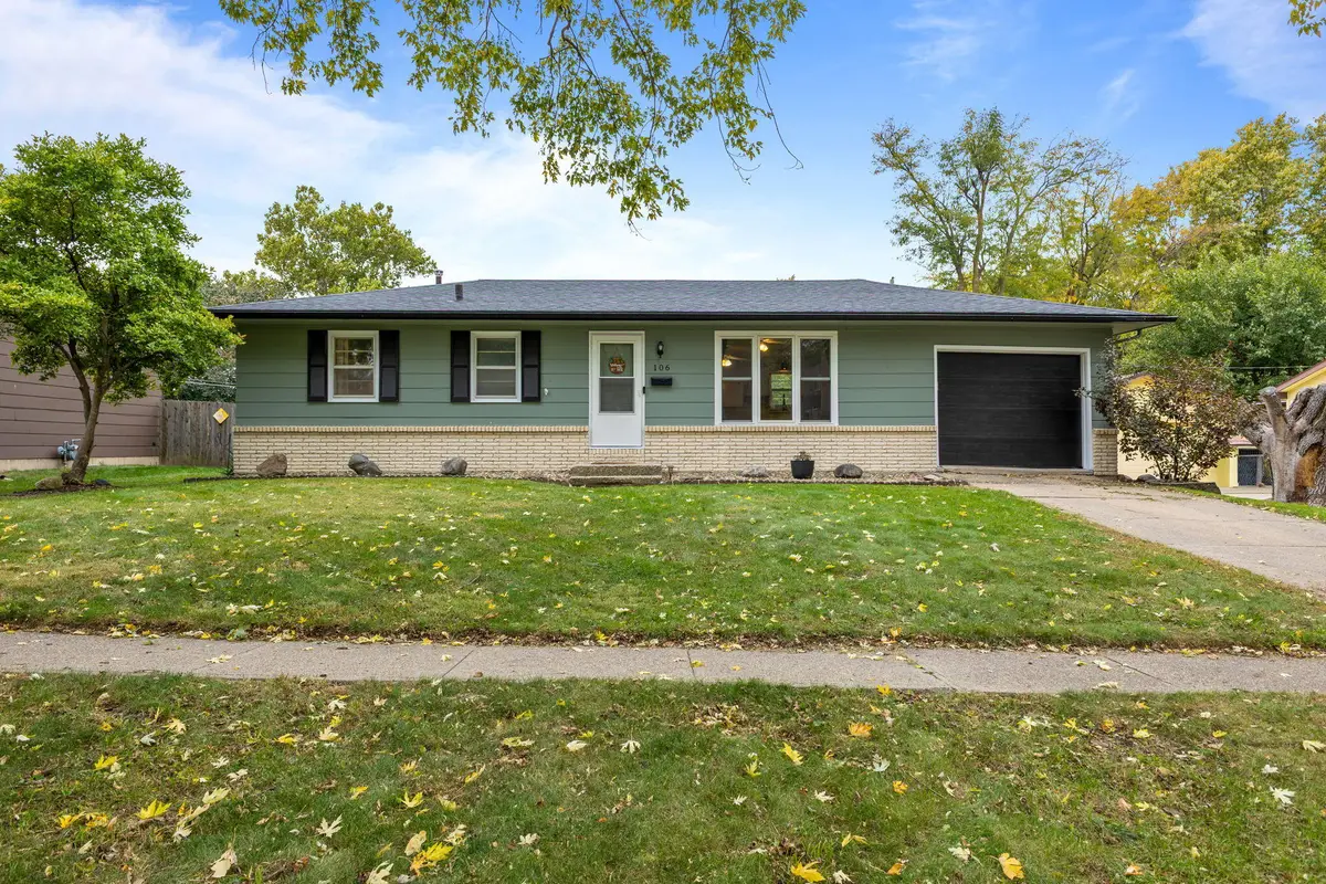 106 NE Oak Drive, Ankeny, IA 50021 - Image #1