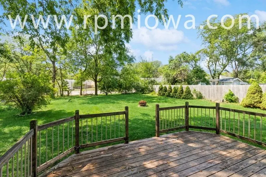 3323 Harcourt Drive, Ames, IA 50010 - Image #2