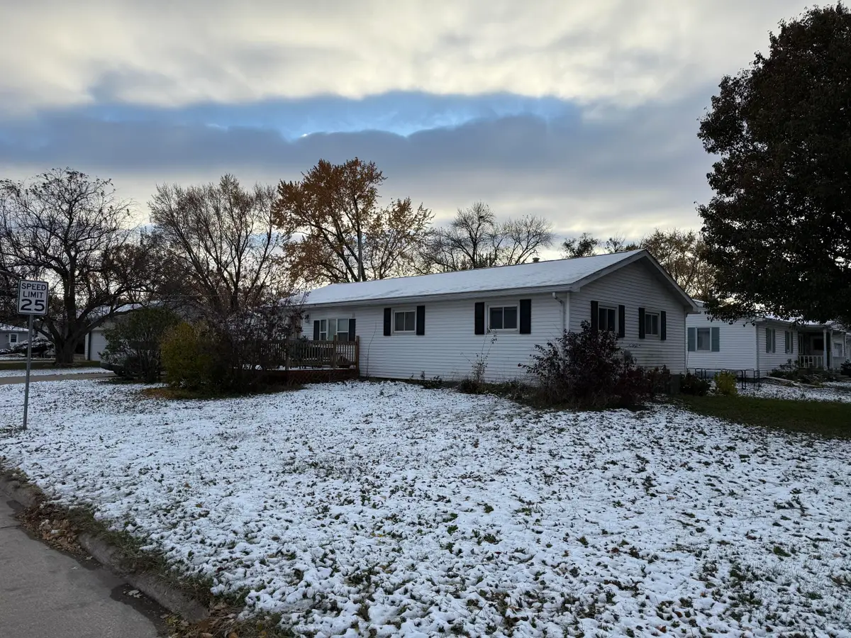 2201 Des Moines Street, Webster City, IA 50595 - Image #1