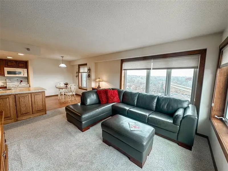 2200 Hamilton Drive #601, Ames, IA 50014 - Image #2