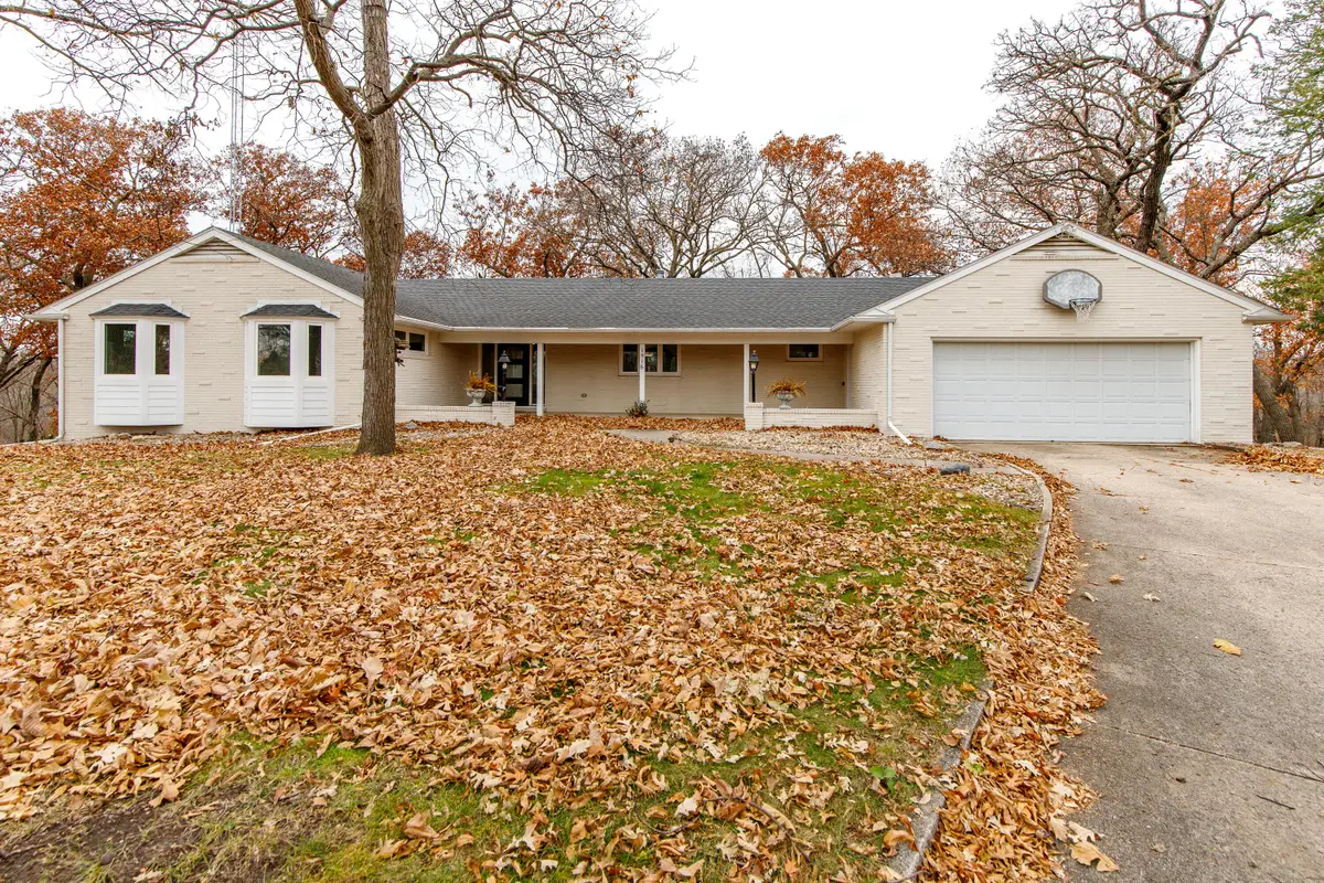 1516 Timberlane, Fort Dodge, IA 50501 - Image #1