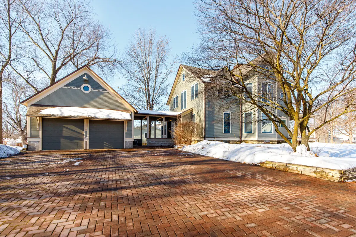 136 J Avenue, Nevada, IA 50201 - Image #1