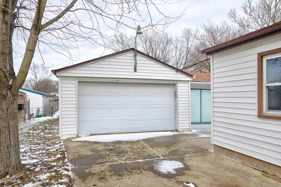 4106 E Seneca Avenue, Des Moines, IA 50317 - Image #3
