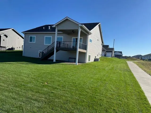 5807 Mcfarland Avenue, Ames, IA 50010 - Image #2