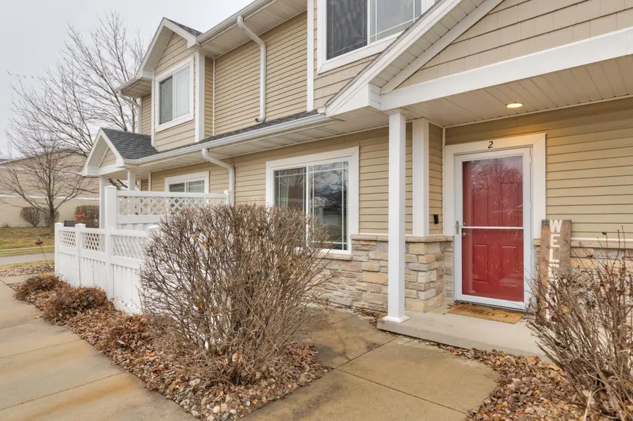 2340 Hart Avenue #2, Des Moines, IA 50320 - Image #3