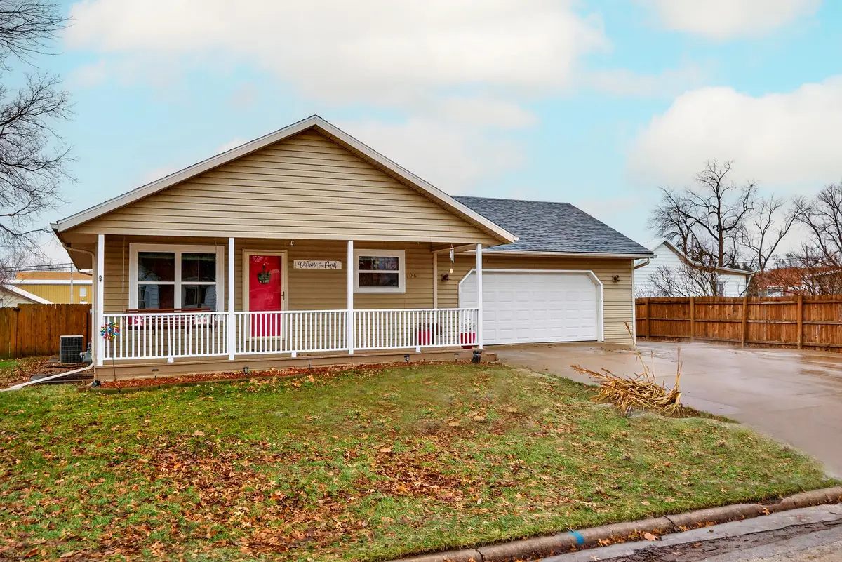 106 2nd Street, State Center, IA 50247 - Image #1